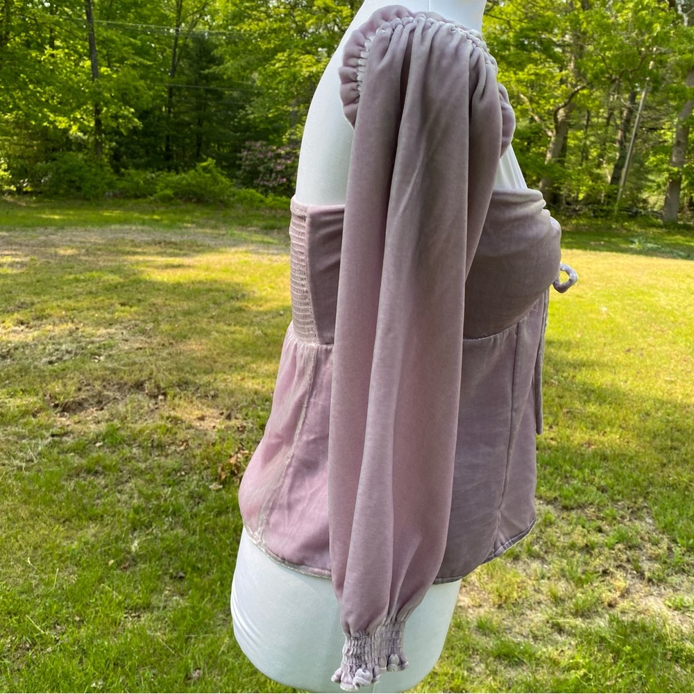 INTERMIX TOP LILAC PURPLE VELOUR ON OFF SHOULDER SIZE 4 - Picture 5 of 10